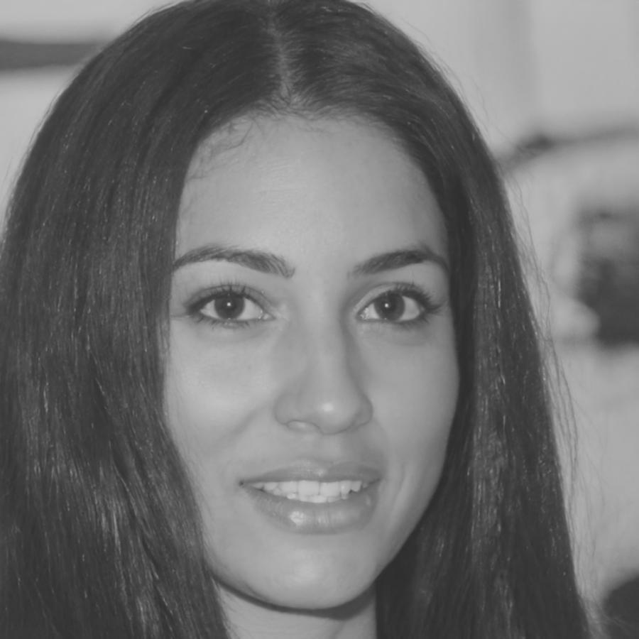 Portrait of Noa Silverberg, lead instructor at Plexquant Academy